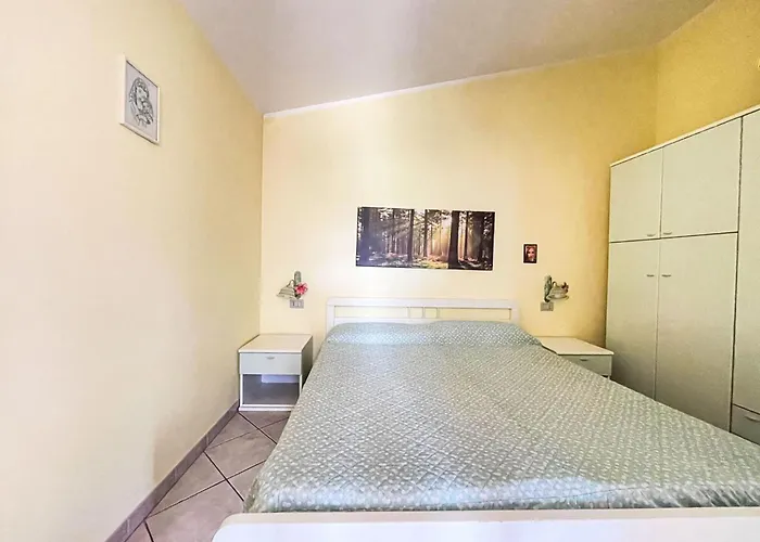 Residenza Del Sole By Interhome Appartement